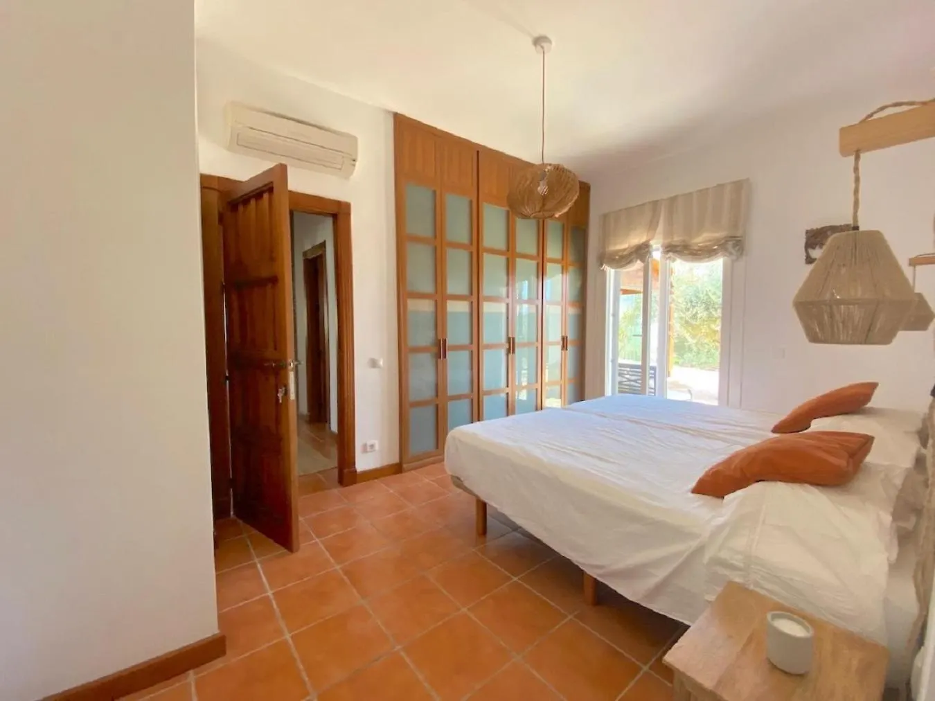 Harmony Home Alcaucin Country house