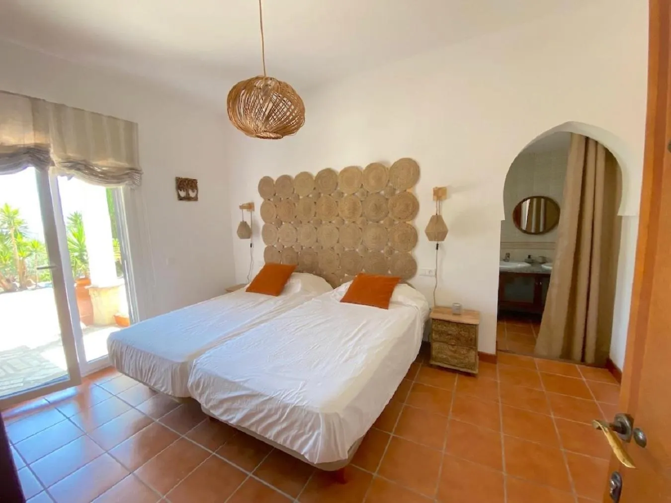 Harmony Home Alcaucin 0*,  Spain